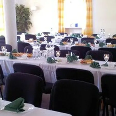 Alter Weber Отель Cunewalde